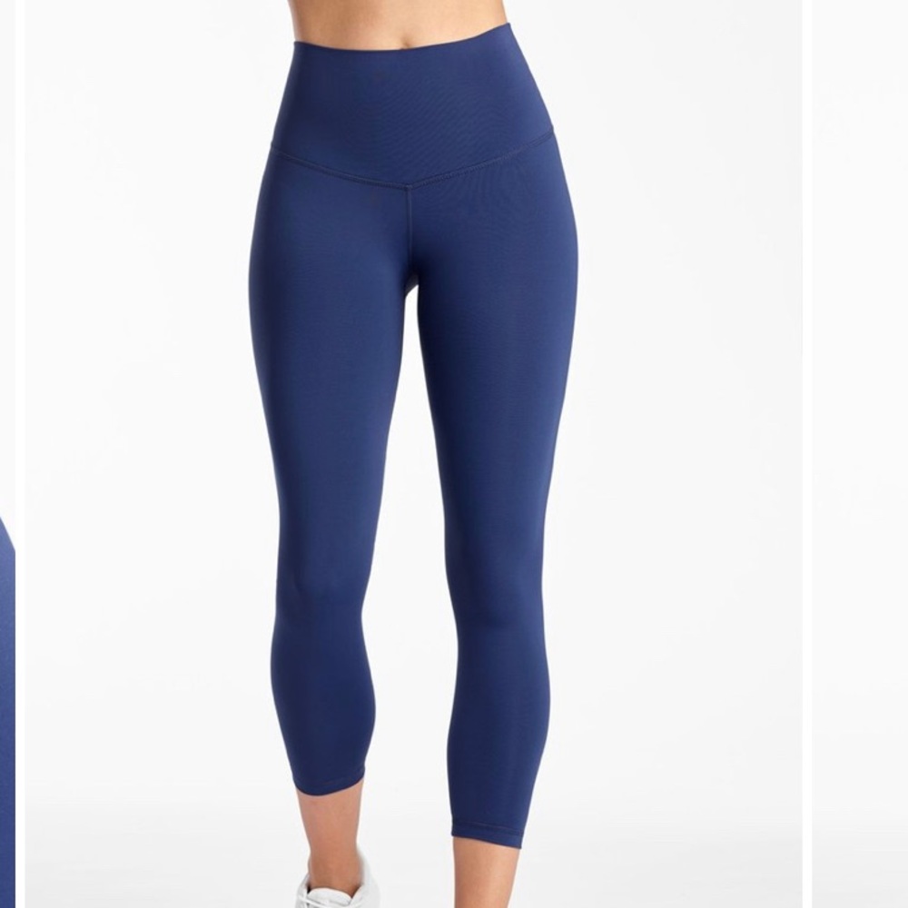DYI Take Control Crop Navy